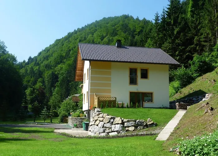 Gaestehaus Forstner * Loich